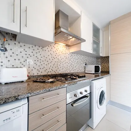 Paradise Apartment *