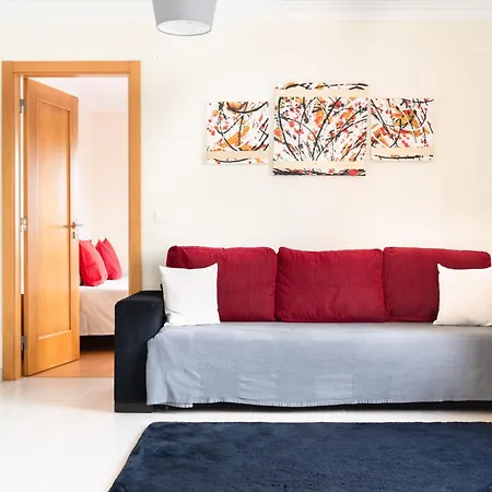 Apartment Paradise *